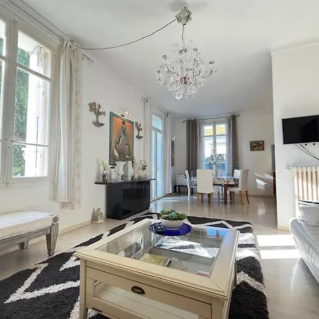 Beautiful 4-bedroom With Pool And Garden Tatil Evi *