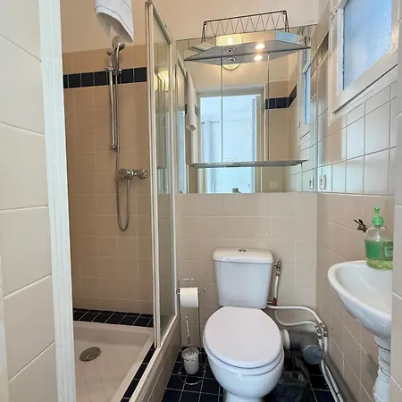 Tatil Evi Beautiful 4-bedroom With Pool And Garden *